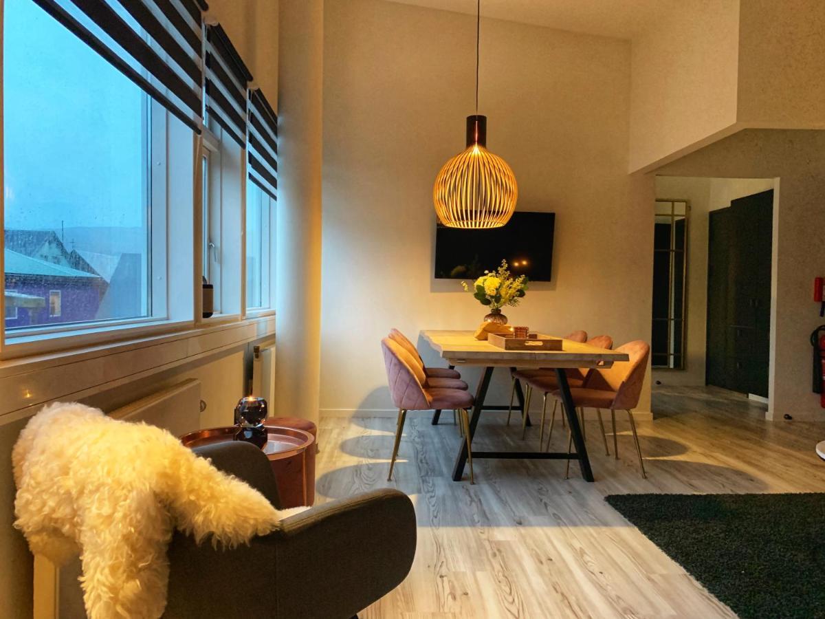 Broncks Apartment 1 - Modern 2-Bedroom In The Heart Of Tórshavn Exterior foto